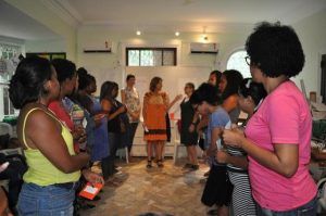  Positive Discipline: Connection vs. Correction | EduMais Volunteer Rio de Janeiro